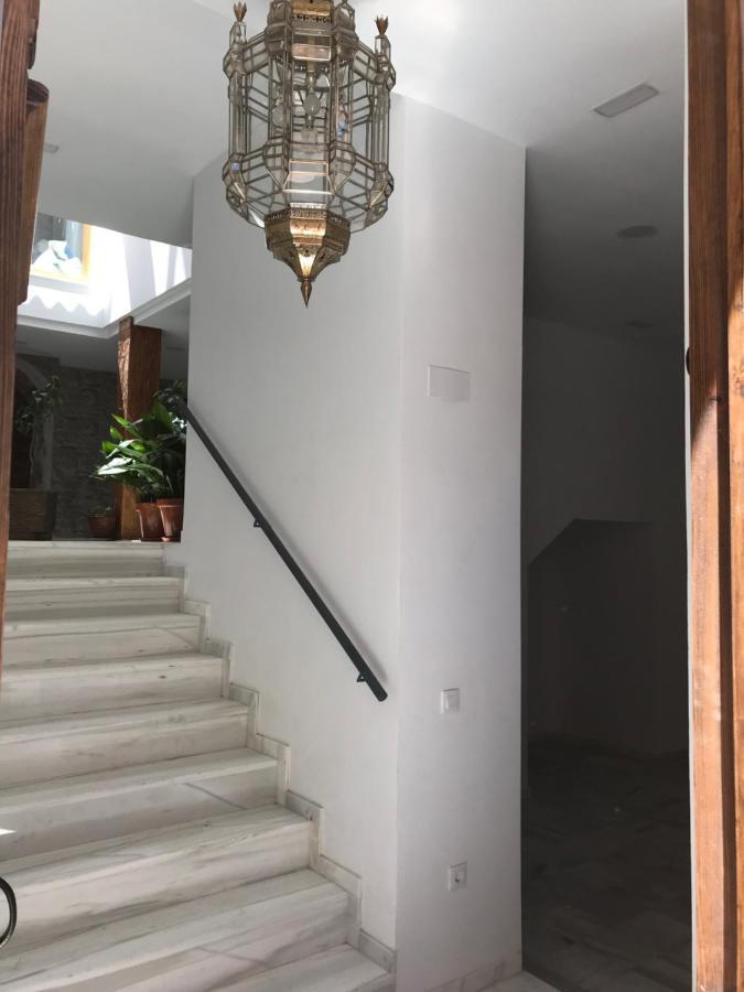 Alojamiento Wadi Dar Al-Farah "La Casa De La Alegria De Guadix" Экстерьер фото